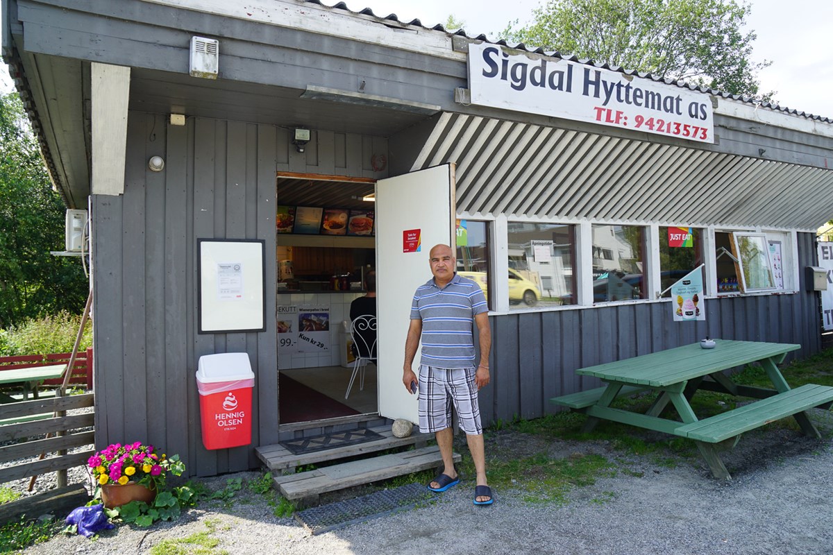 Sigdal Hyttemat i Prestfoss er et sosialt møtested for mange.