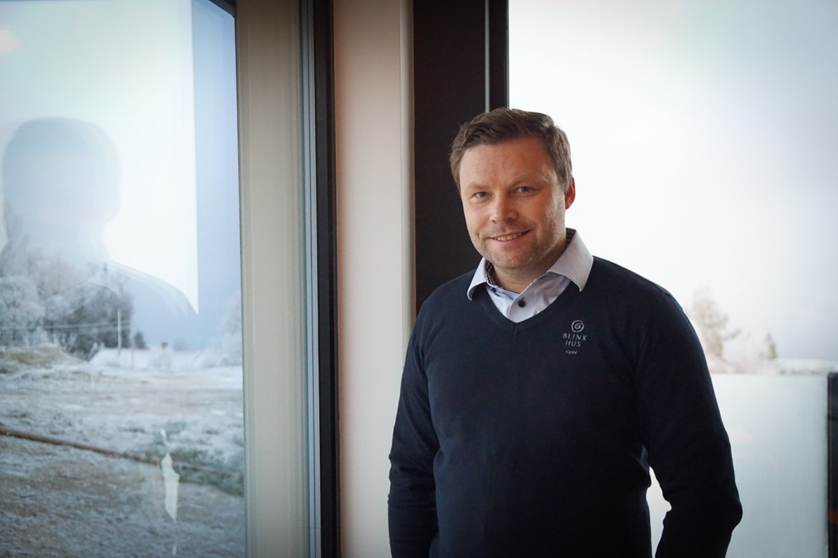 Gunbjørn Vidvei ønsker deg velkommen til å prøve en splitter nye visningsboligen på Sandsbråten Panorama.