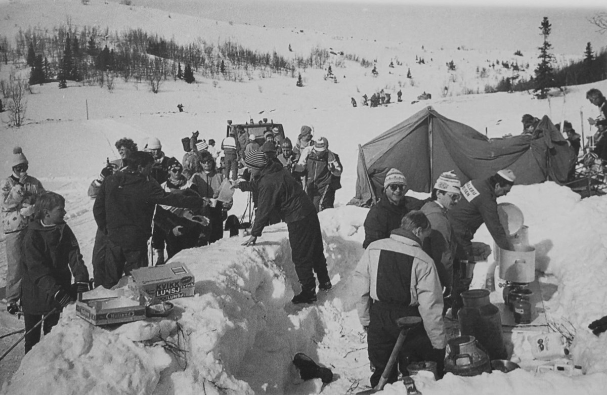 Fra matstasjonen ved Øvre Sandvatn under Holmvassløpet i 1988.