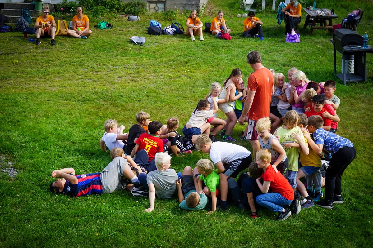 Bilde fra fjorårets sommerarrangement for barn og unge.