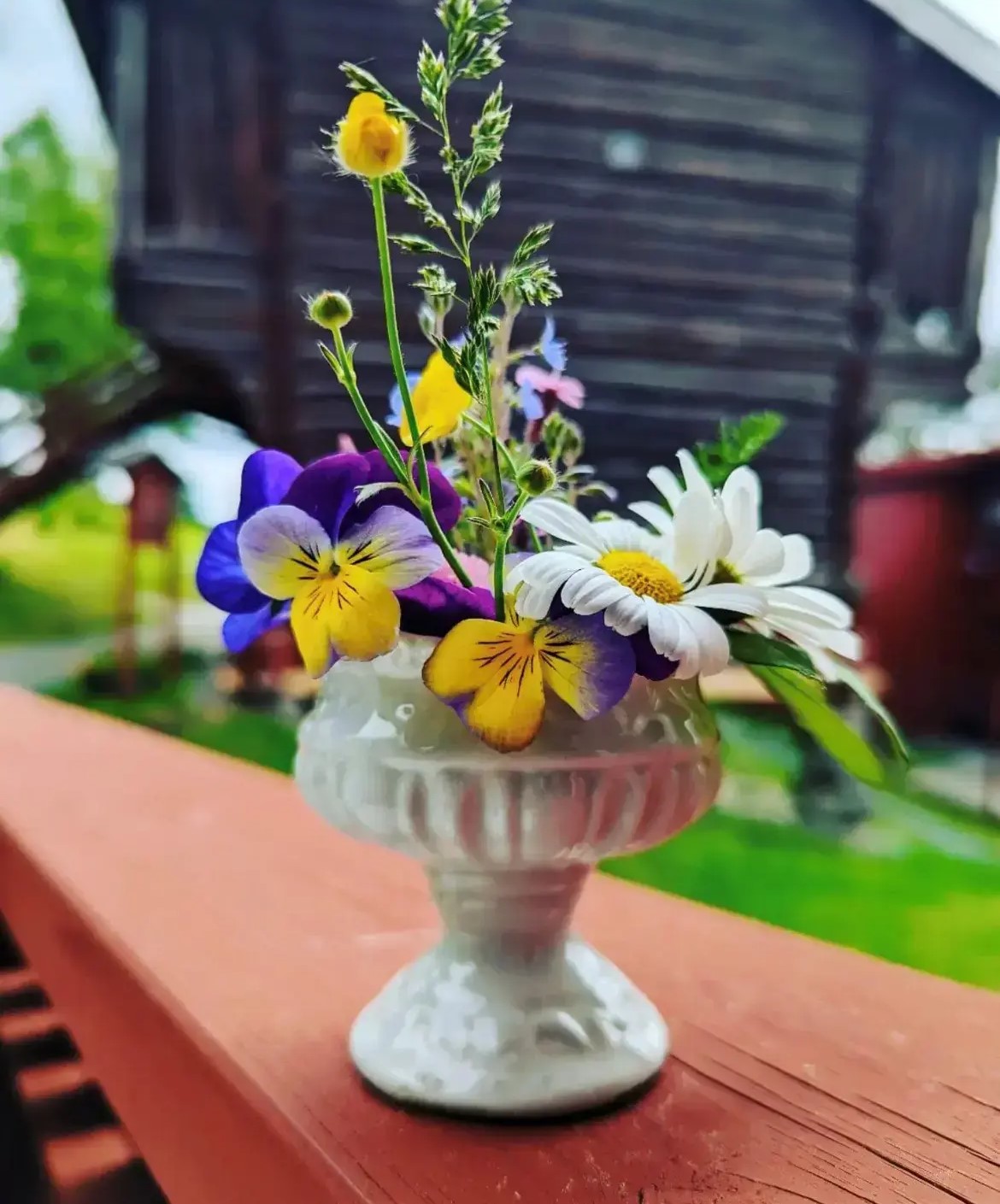 Kurs i dekor med markblomster